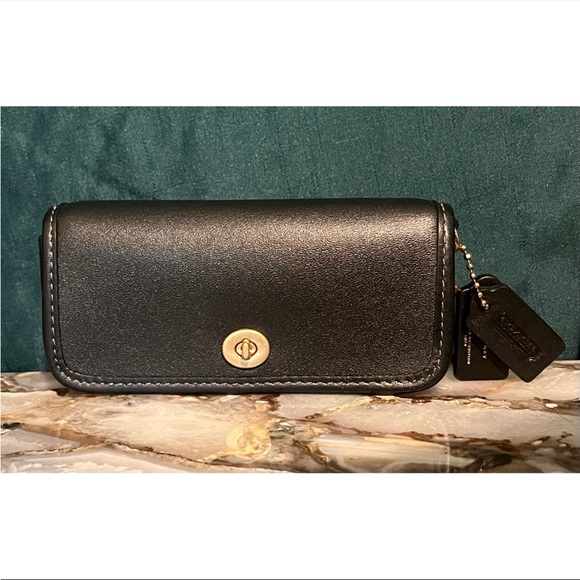 Coach Dinky 14 In Black/Brass! - Picture 1 of 11